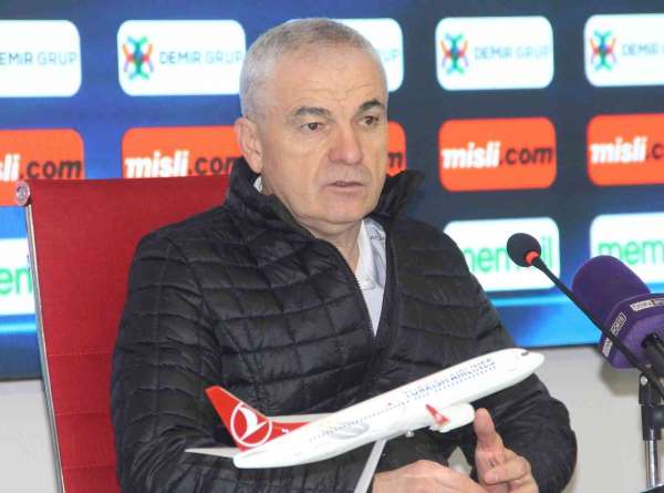 Rıza Çalımbay: 'İptal edilen golün sebebi açıklansın'