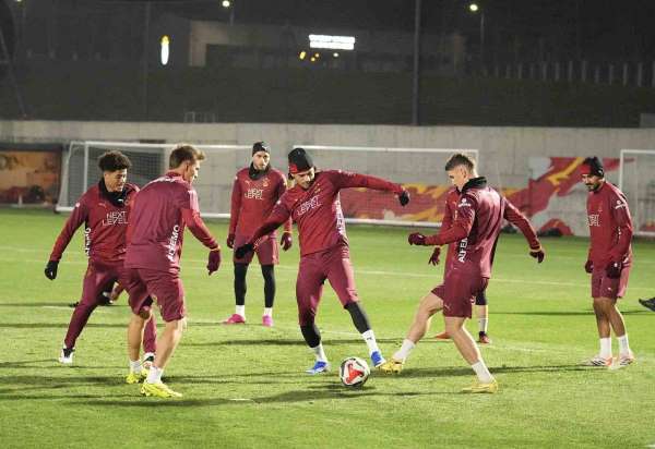 Galatasaray, Trabzonspor maçı hazırlıklarına başladı