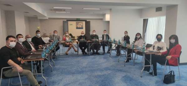 Kariyer Merkezi sektör temsilcileriyle buluştu