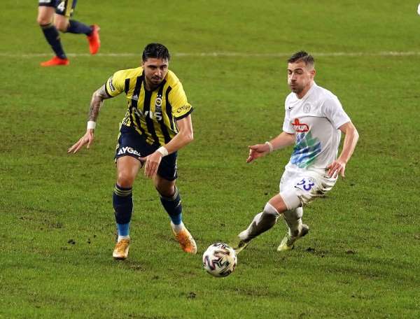 Süper Lig: Fenerbahçe: 1 - Çaykur Rizespor: 0 (İlk yarı) 