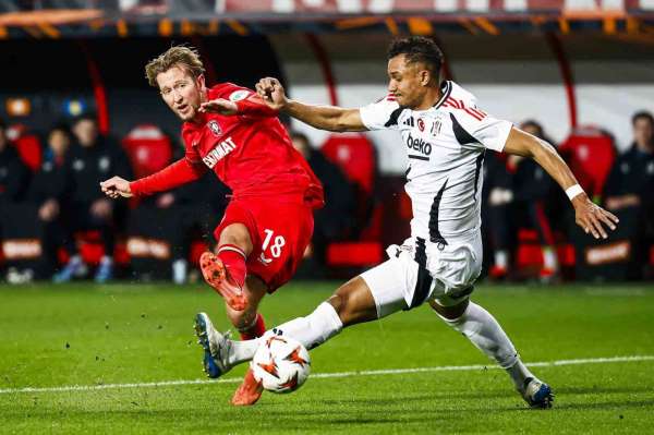 UEFA Avrupa Ligi: Twente: 0 - Beşiktaş: 0