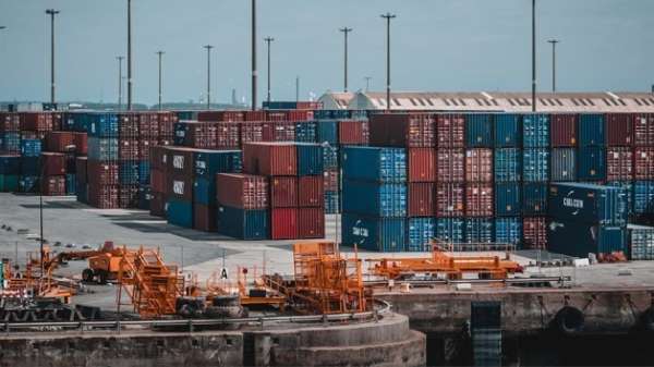 Uşak'ta ithalat azaldı ihracat arttı
