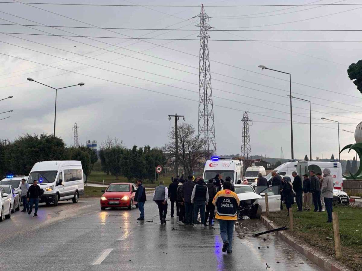 Bilecik'te trafik kazası: 7 yaralı