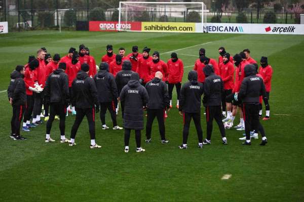 A Milli Takım, Kosova yolculuğu öncesi Riva'da çalıştı