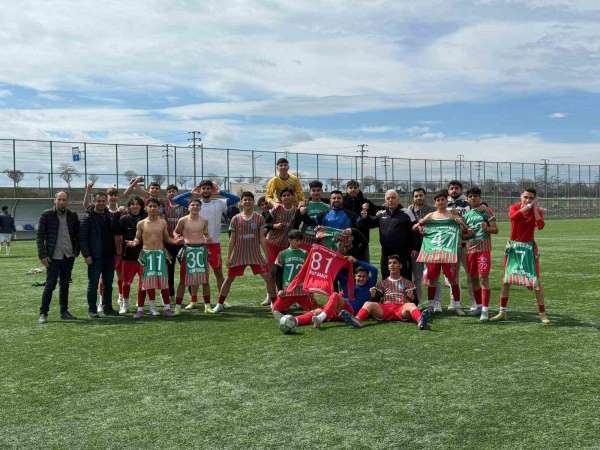 Cizre Dicle Spor, U-16 Türkiye Şampiyonasında şampiyon oldu