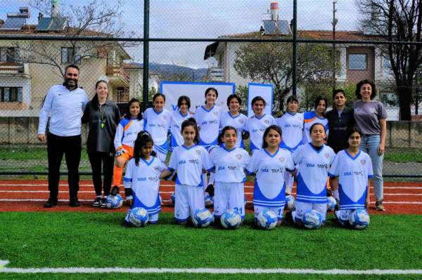 Erzincan'da kızların futbol tutkusu artıyor - Erzincan haber