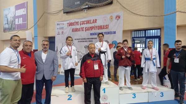 Eskişehirli genç sporcular, Türkiye Şampiyonası'ndan 5 madalya ile döndü - Eskişehir haber