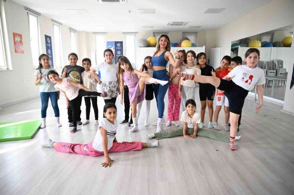 Aydın'da minikler jimnastikle büyüyor