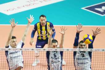 Fenerbahçe sezonu 3 sırada tamamladı