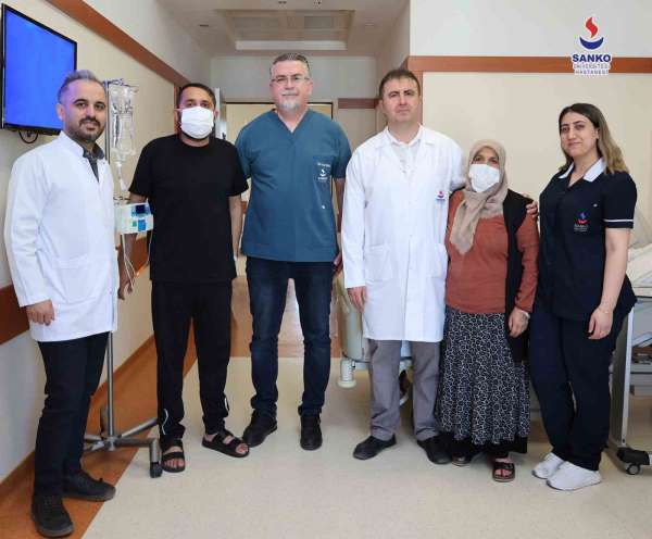 SANKO Üniversitesi Hastanesi'nde anneden oğluna ikinci hayat