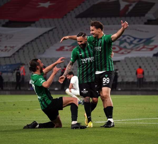 Efsane Kocaelispor geri dönüyor