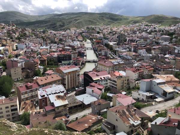 Bayburt'ta nisan ayında ihracat 262 dolar, ithalat 5 bin dolar olarak gerçekleşti