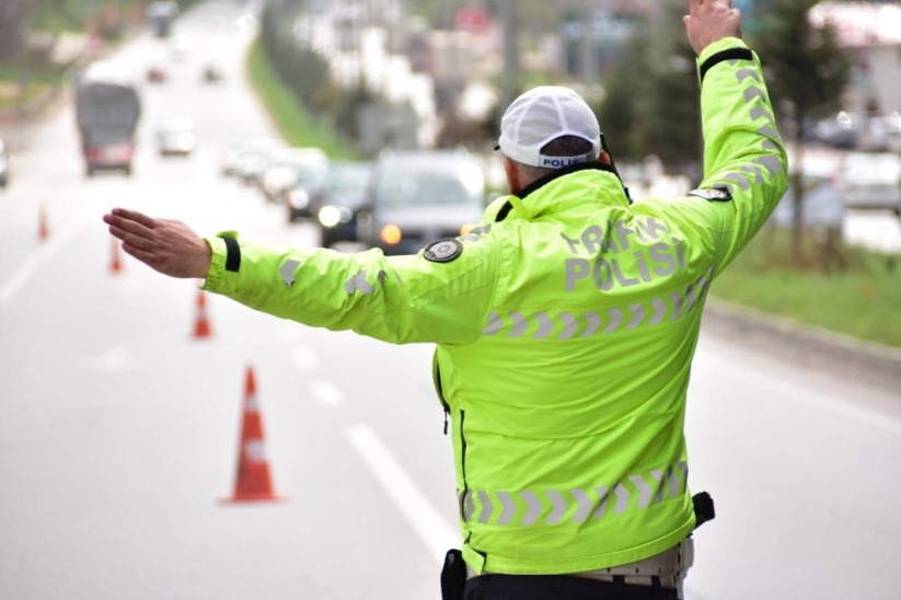 Samsun'da Kurban Bayramı tedbirleri kapsamında 7 bin 243 trafik personeli görevlendirildi