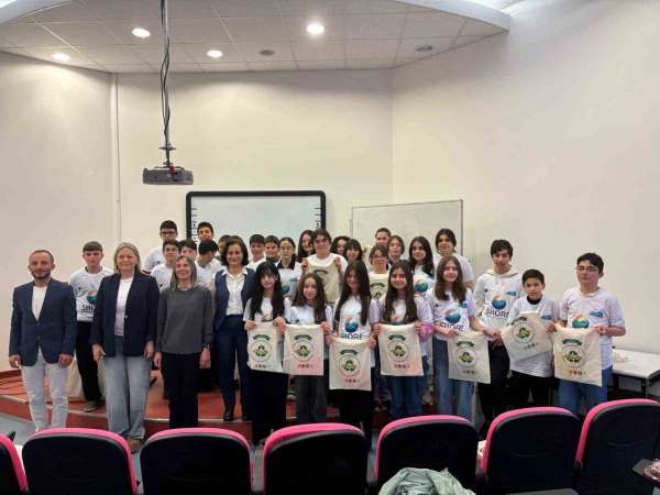 Karadeniz'deki mikroplastik kirliliği öğrencilerle incelendi