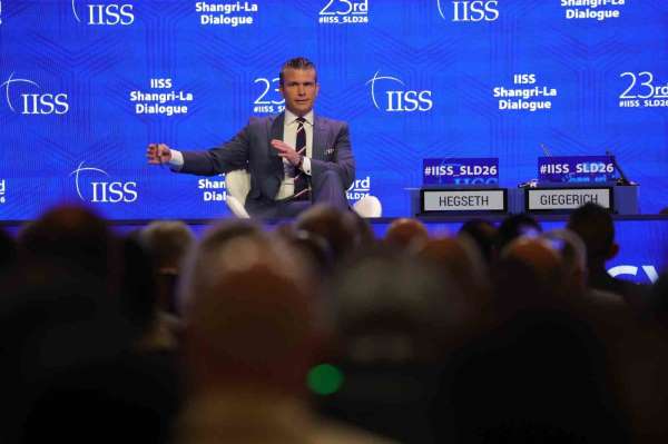 ABD Savunma Bakanı Hegseth: 'Gerekirse İran'a yönelik saldırıları yeniden başlatmaya hazırız'