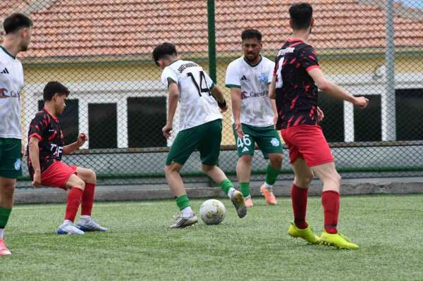 Kayseri'de Amatör futbola bayram izni