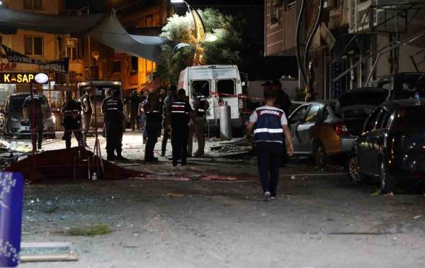 İzmir'de 5 kişinin öldüğü patlama alanında incelemeler devam ediyor