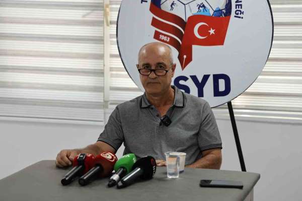 Adanaspor'un altyapı sorumlusu Eyüp Arın, takımdan ayrıldı