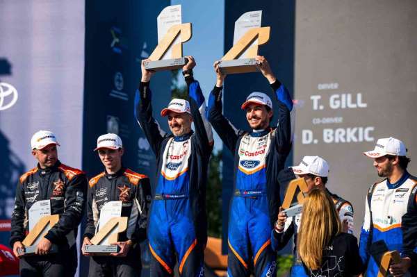 Dünya Ralli Şampiyonası JWRC'de Ali Türkkan tarihe geçti