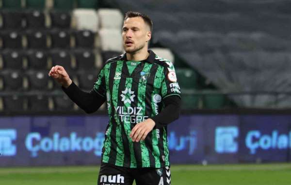Josip Vukovic'ten Kocaelispor camiasına duygusal veda