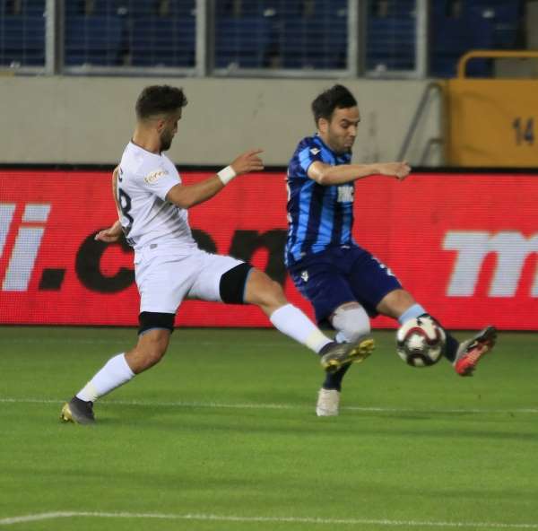 TFF 1. Lig Play-Off Finali: Adana Demirspor: 0 - Fatih Karagümrük: 0 (Maç devam 