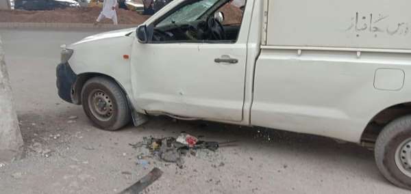 Pakistan'da polise el bombalı saldırı: 1 ölü, 2 yaralı