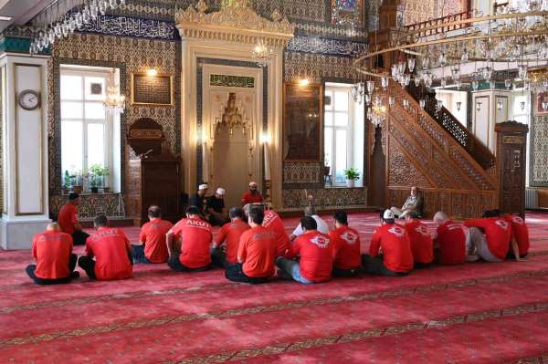 AKUT'tan orman yangını şehitleri için mevlit programı