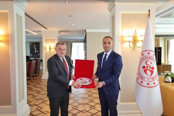 Gaziosmanpaşa'ya 500 milyon TL'lik spor yatırımı