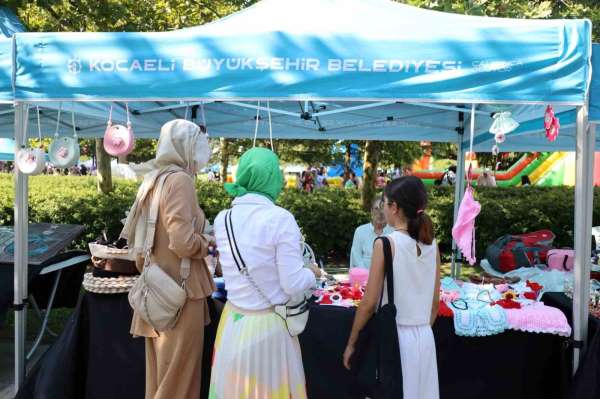 Kadınların el emekleri 'Komek Sepeti' ile ekonomiye kazandırılıyor
