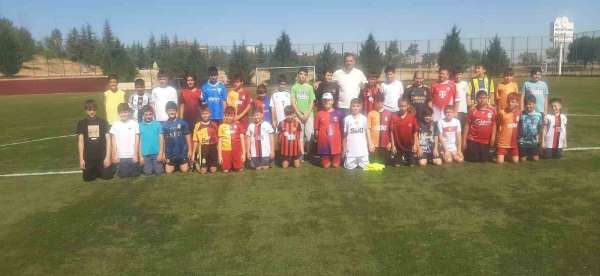 Yaz Spor Okulu tüm hızıyla devam ediyor