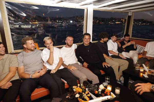 Acun Ilıcalı'dan Hull City'e İstanbul'da boğaz turu