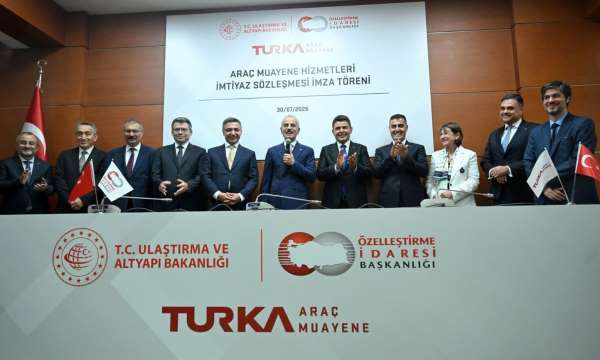 Bakan Uraloğlu: '(Kalkınma Yolu Projesi) Irak ile herhangi bir görüş farklılığı olmadığının özellikle altını ç