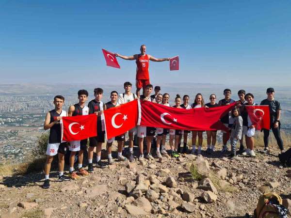 Hasketbol Spor Kulübü, 30 Ağustos'ta Ali Dağı zirve tırmanışı yaptı