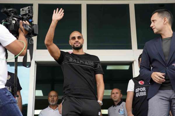 Fenerbahçe'nin yeni transferi Sofyan Amrabat İstanbul'da