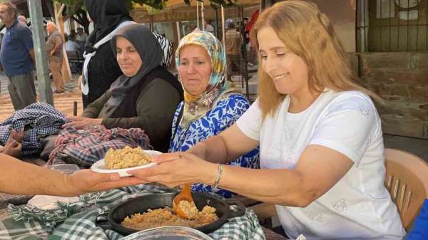 Abdipaşa Geleneksel Keşkek Festivali'nde lezzetler yarıştı