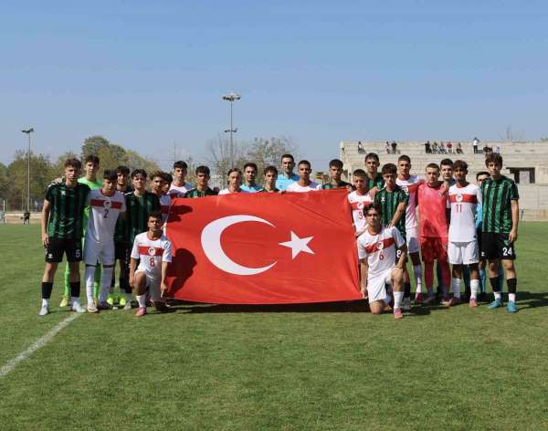 Genç Milli Takımları, 30 Ağustos Zafer Bayramı'nı kutladı
