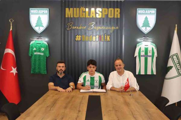 Muğlaspor'da altyapıdan A takıma Şimşek imza attı