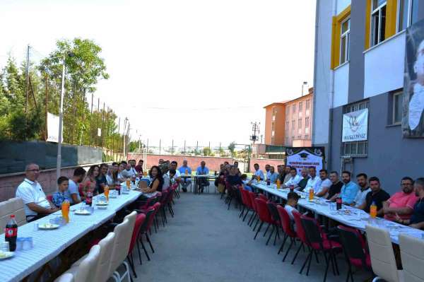 Vezirköprü Anadolu Lisesi'nde ilk Pilav Günü etkinliği