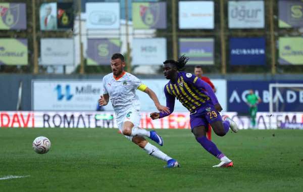 Trendyol Süper Lig: Eyüpspor: 1 - Alanyaspor: 1
