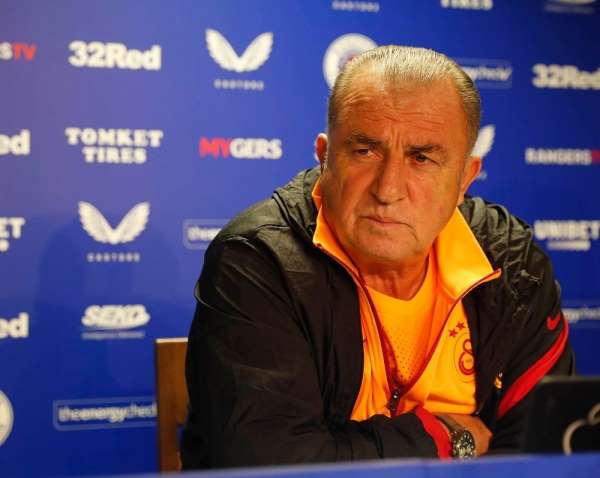 Fatih Terim: 'Sahada her şeyini veren bir takım görmek istiyorum' 