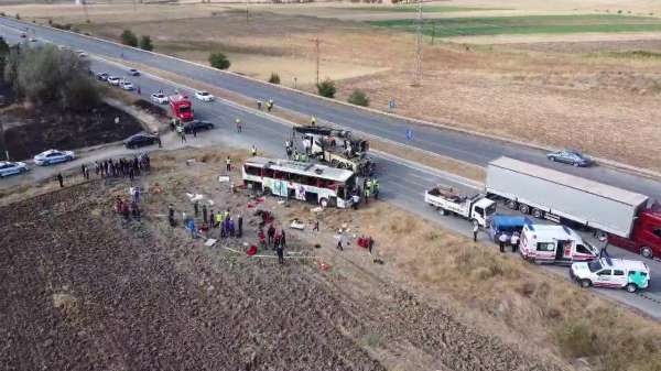 Amasya'da otobüs kazasında ölen 6 kişinin isimleri belirlendi