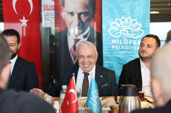 Başkan Şadi Özdemir Bursaspor tribün liderleriyle bir araya geldi