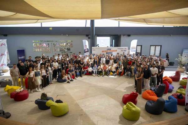 Mersin'de üniversite toplulukları buluştu