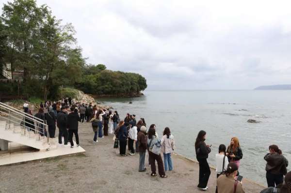 Üniversitesi birinci sınıf öğrencilerine oryantasyon programı