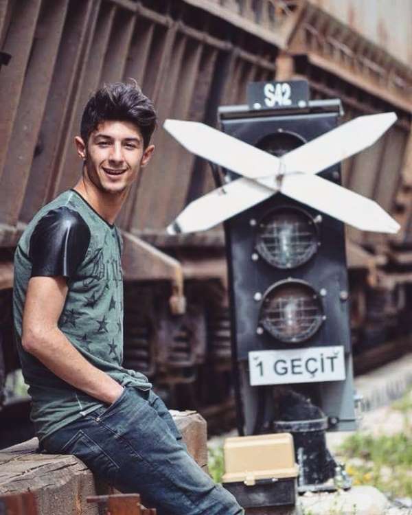 Genç futbolcunun feci ölümü