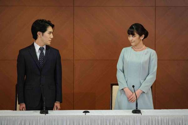 Japon prensesin eşi Komuro'nun adı New York barosu sınavını kazananlar listesinde yok
