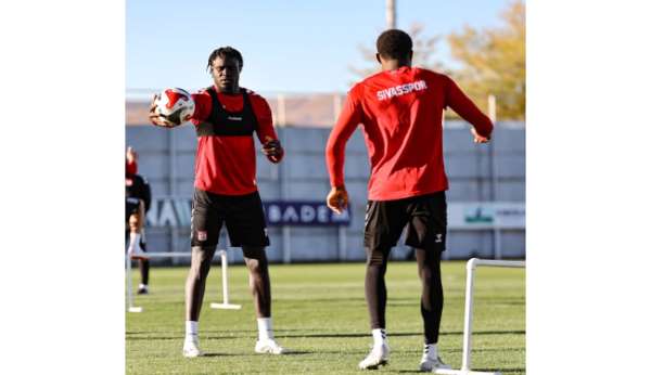 Sivasspor'da Ümraniyespor hazırlıkları sürüyor