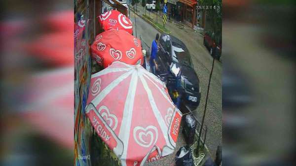 Giresun'da bariyerlere çarpan otomobil kazaya neden oldu: 3 yaralı