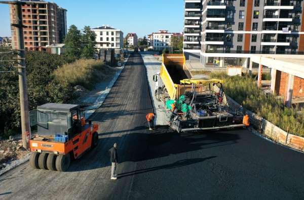 Ordu'da sıcak asfalt çalışmaları sürüyor
