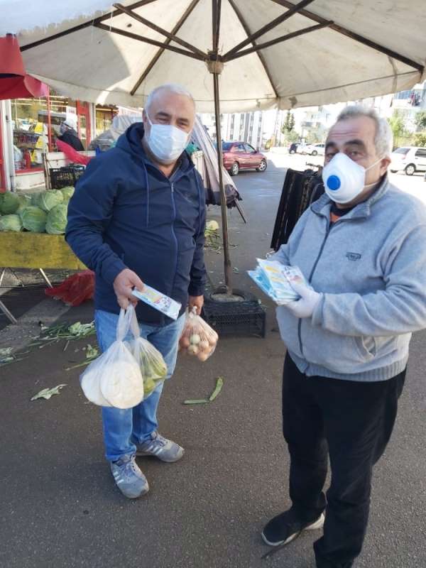 Sinop'ta bir firma 40 bin ücretsiz maske dağıttı 